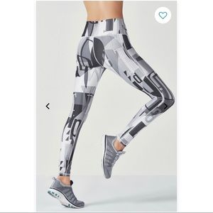 Fabletics High Waisted Printed PowerHold Legging